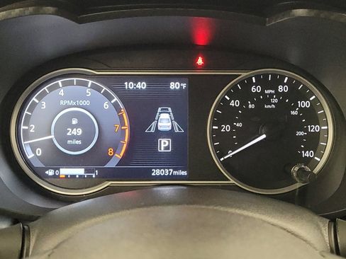 Used 2025 Nissan Versa SV FWD image 23