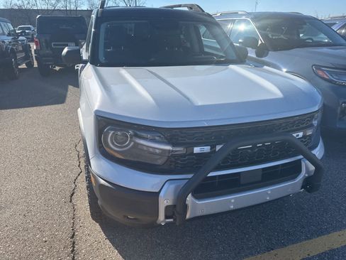 New 2026 Ford Bronco Sport Outer Banks w/ Sasquatch Outer Banks Package image 15