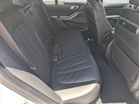 Used 2024 BMW X5 xDrive40i AWD/4WD image 22