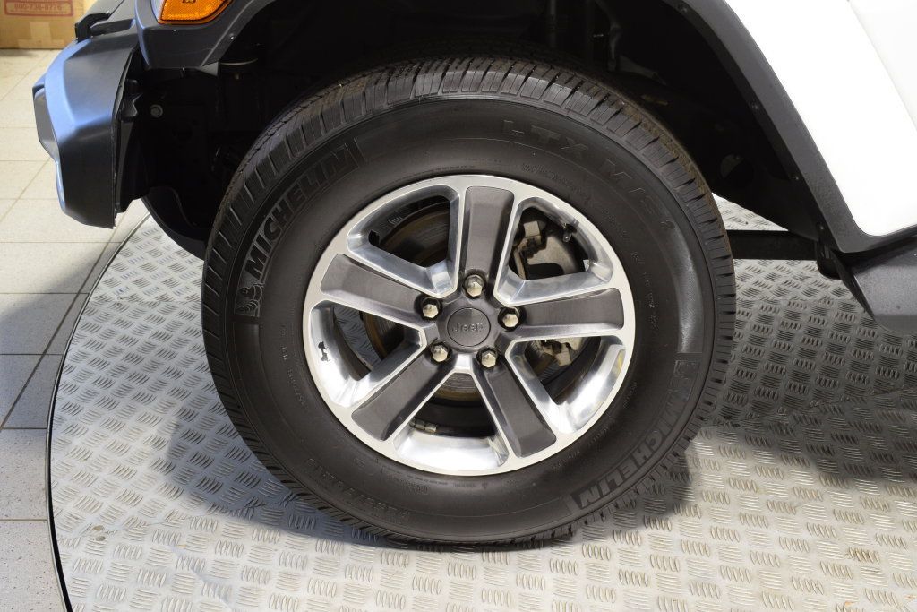 Used 2020 Jeep Wrangler Unlimited Sahara w/ Uconnect 4C Nav & Sound Group AWD/4WD image 35
