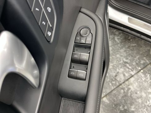 New 2026 Buick Enclave Sport Touring w/ Power Package image 8