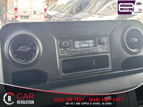 Used 2019 Mercedes-Benz Sprinter 170 image 17