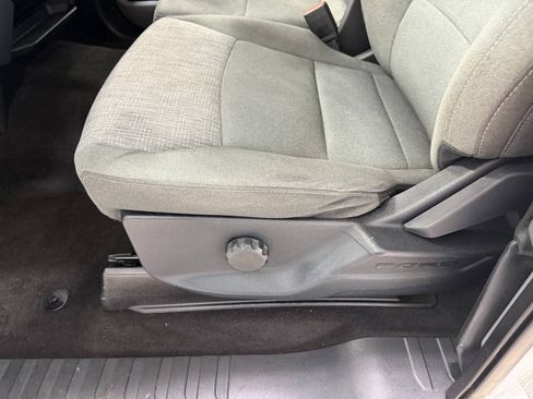 Used 2021 Ford F150 XLT AWD/4WD image 18