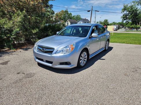 Used 2013 Subaru Legacy 2.5i Limited w/ Popular Pkg 2 AWD/4WD image 6