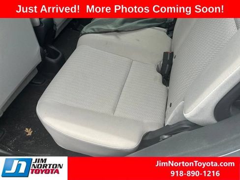Used 2016 Honda HR-V LX image 10