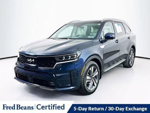 Used 2022 Kia Sorento SX Prestige w/ Panoramic Sunroof Package image 3