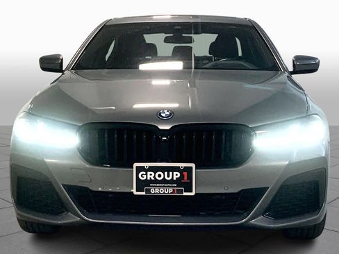 Certified 2023 BMW 530e xDrive w/ Premium Package image 3