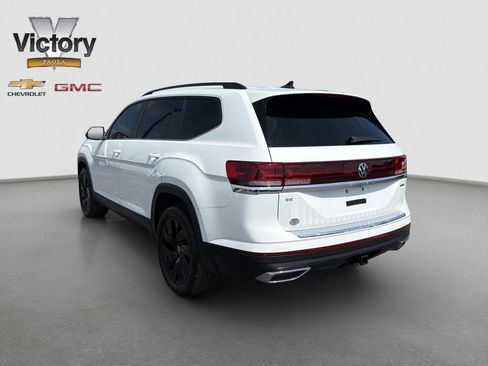 Used 2024 Volkswagen Atlas SE w/ Black Wheel Package AWD/4WD image 4
