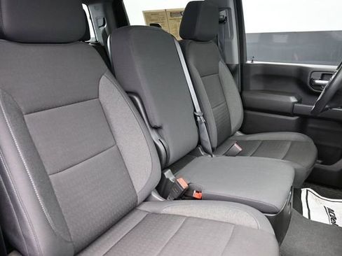Used 2024 Chevrolet Silverado 2500 Custom w/ Custom Value Package AWD/4WD image 41