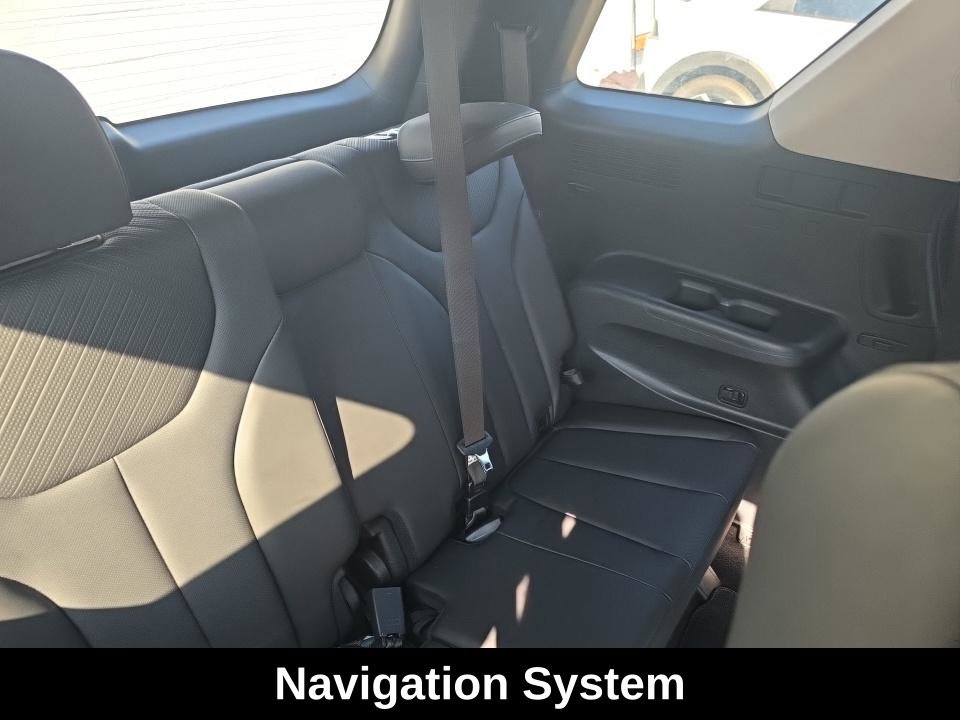 Used 2024 Hyundai Palisade SEL FWD image 6
