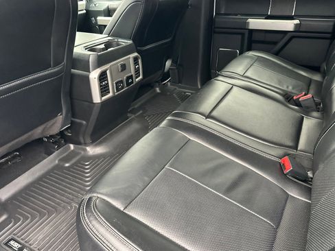 Used 2020 Ford F250 Lariat w/ Lariat Value Package image 12