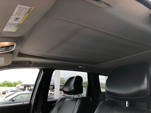 Used 2012 Jeep Grand Cherokee Altitude AWD/4WD image 14