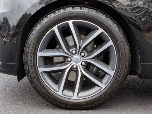 Used 2023 Land Rover Range Rover Sport SE Dynamic image 13