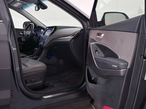 Used 2017 Hyundai Santa Fe Limited w/ Cargo Package image 24