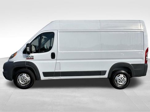 Used 2018 RAM ProMaster 1500 w/ Premium Appearance Group image 2