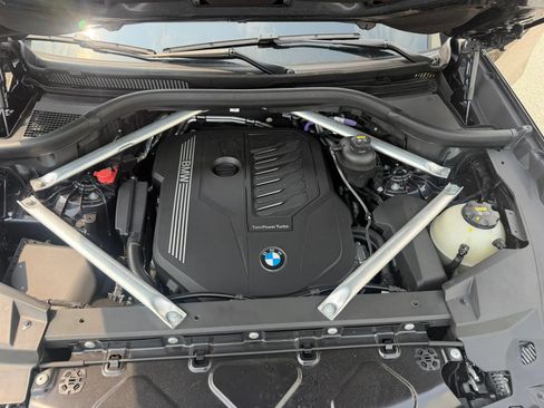 Used 2021 BMW X5 sDrive40i w/ Convenience Package RWD image 32