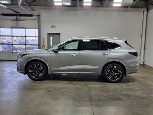 New 2026 Acura MDX w/ Advance Package image 9