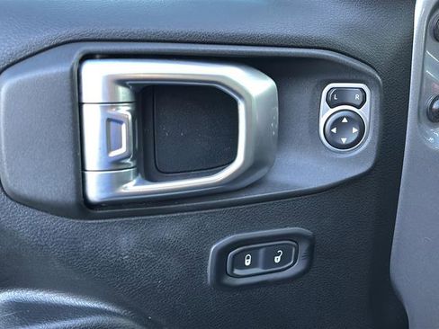 Certified 2019 Jeep Wrangler Unlimited Rubicon image 16