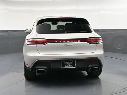 New 2026 Porsche Macan AWD/4WD image 7