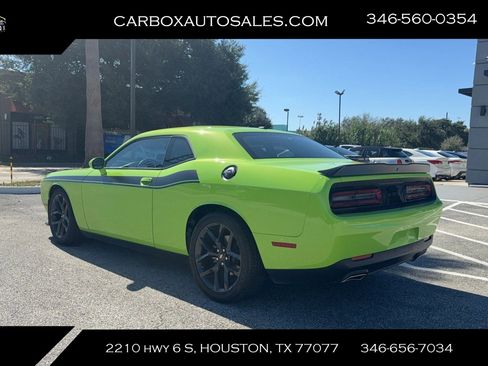 Used 2023 Dodge Challenger GT w/ Blacktop Package image 9