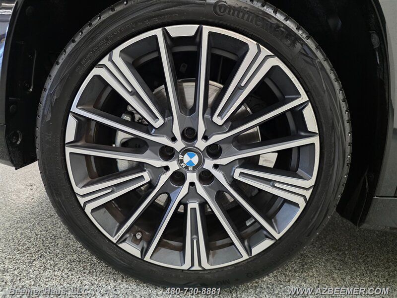 Used 2023 BMW X1 xDrive28i w/ Premium Package AWD/4WD image 13