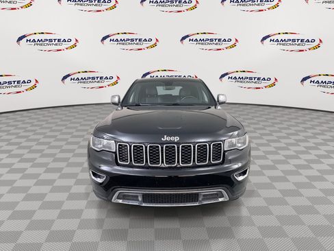 Used 2020 Jeep Grand Cherokee Limited AWD/4WD image 3