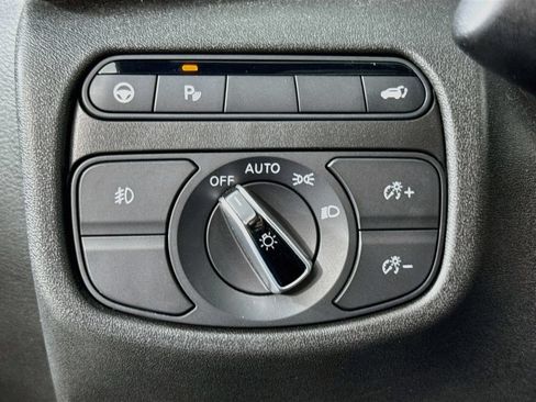 Used 2023 INFINITI QX50 Sport AWD/4WD image 19