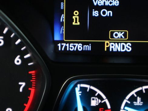 Used 2018 Ford Escape SE w/ SE Sync 3 Package image 40