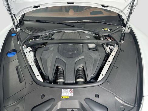 Used 2023 Porsche Panamera Platinum Edition image 32