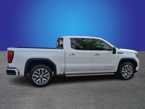 Used 2024 GMC Sierra 1500 Denali w/ Denali Reserve Package AWD/4WD image 3