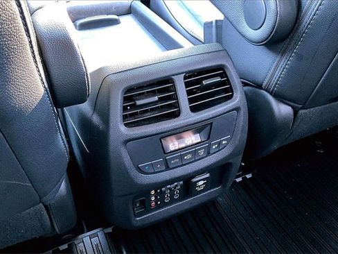 Used 2017 Honda Pilot EX-L image 10