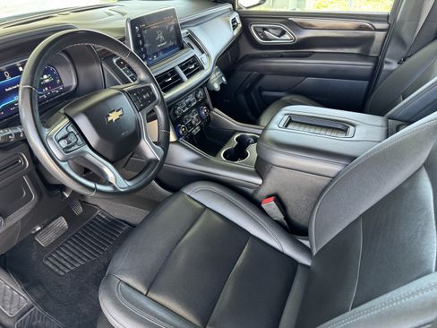 Used 2023 Chevrolet Tahoe LT AWD/4WD image 9