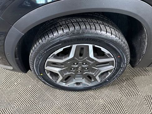 Certified 2023 Hyundai Santa Fe Limited image 10