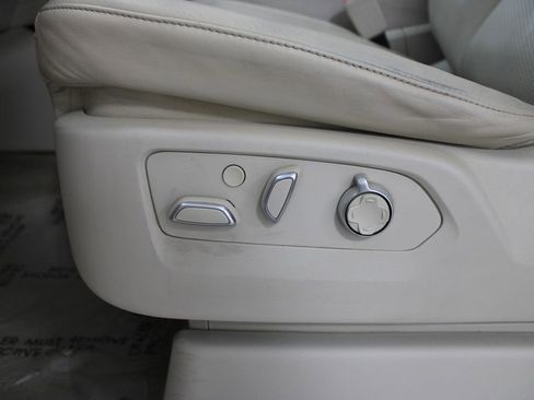 Used 2021 Cadillac Escalade Sport Platinum image 14