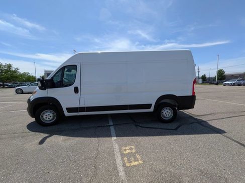 Used 2023 RAM ProMaster 2500 FWD image 15