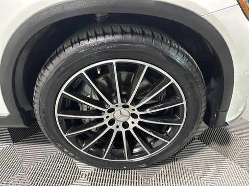 Certified 2018 Mercedes-Benz GLC 43 AMG 4MATIC image 9