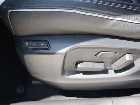 Used 2025 MAZDA CX-5 AWD 2.5 S w/ Preferred Package image 11