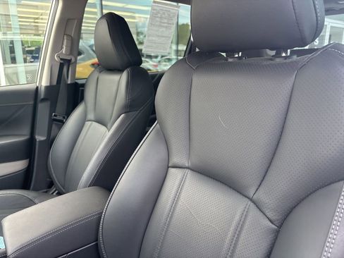 Used 2023 Subaru Forester Limited AWD/4WD image 13