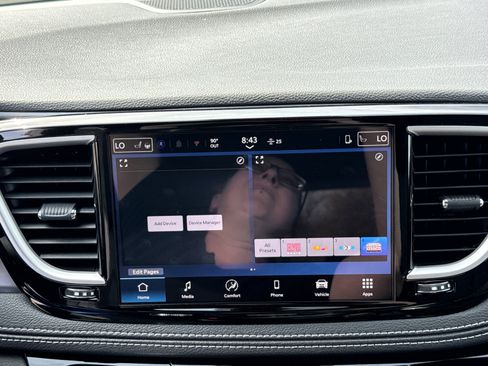 New 2026 Chrysler Pacifica Select image 12