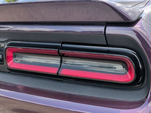 Used 2021 Dodge Challenger SXT RWD image 11