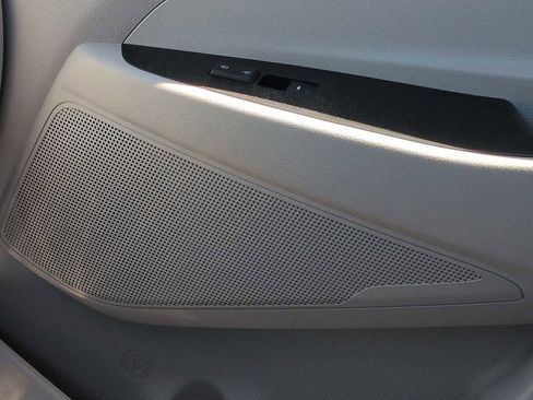 Certified 2021 Hyundai Tucson SE image 30