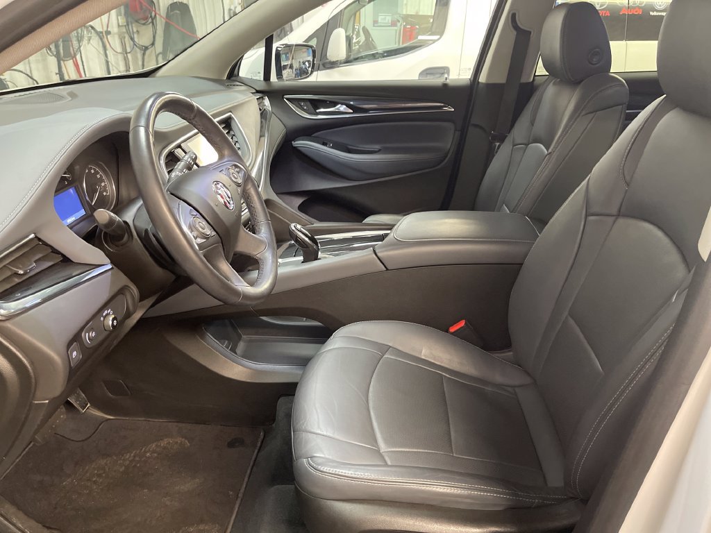 Used 2021 Buick Enclave Essence w/ Sound and Sites Package AWD/4WD image 13