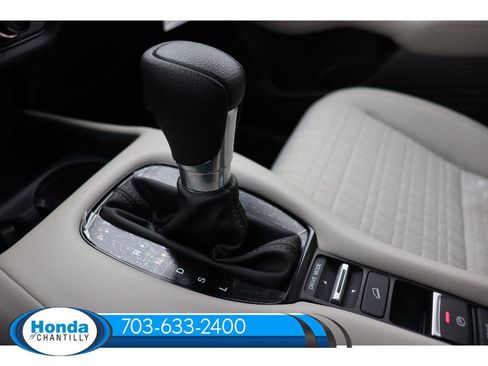 New 2026 Honda HR-V LX image 18