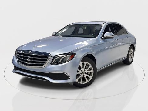 Used 2017 Mercedes-Benz E 300 4MATIC w/ Premium 1 Package image 2