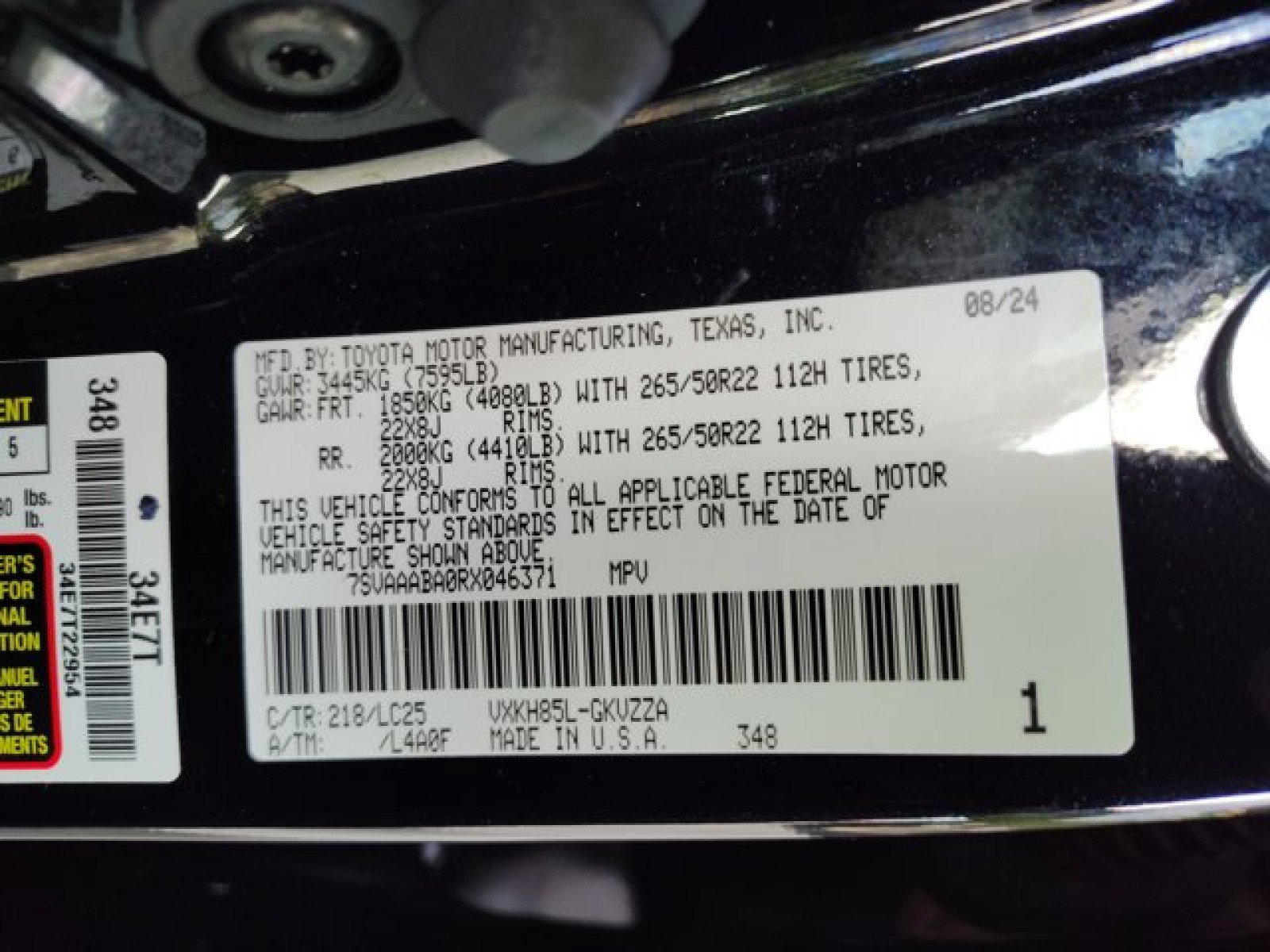 Used 2024 Toyota Sequoia Capstone AWD/4WD image 24