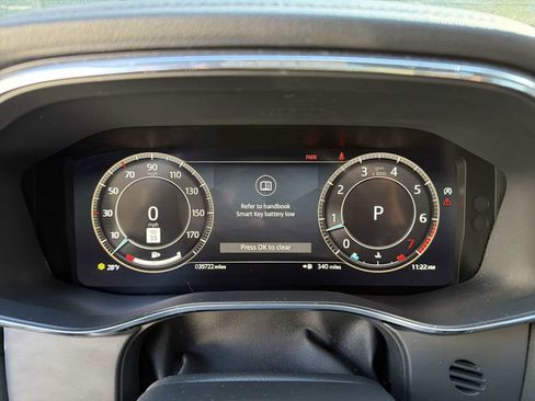 Used 2023 Jaguar F-PACE S image 12