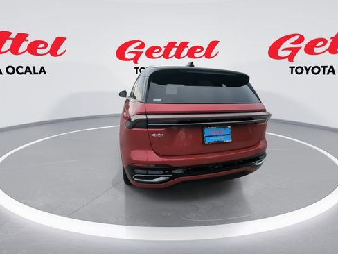 Used 2024 Lincoln Nautilus Reserve image 7