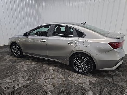 Used 2024 Kia Forte GT-Line w/ GT-Line Premium Package FWD image 4