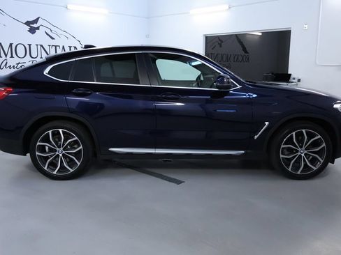 Used 2022 BMW X4 xDrive30i AWD/4WD image 8