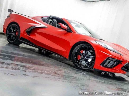 Used 2020 Chevrolet Corvette Stingray Coupe w/ 1LT RWD image 4